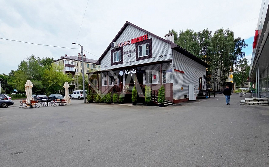Здание  419,2 м²  фото