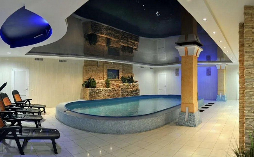 База отдыха, 2 500 м² фото