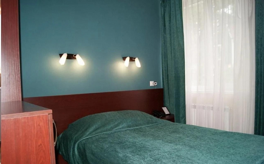 База отдыха, 2 500 м² фото