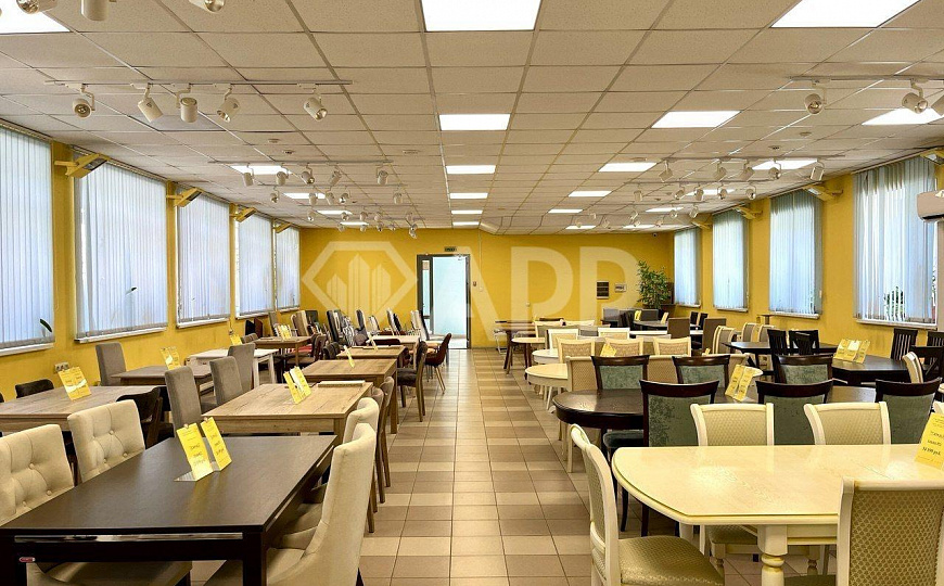 Продам отдельно стоящее здание, 998,2 м² фото