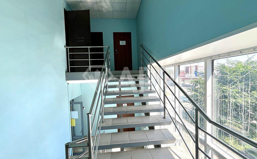 Продам отдельно стоящее здание, 998,2 м² фото