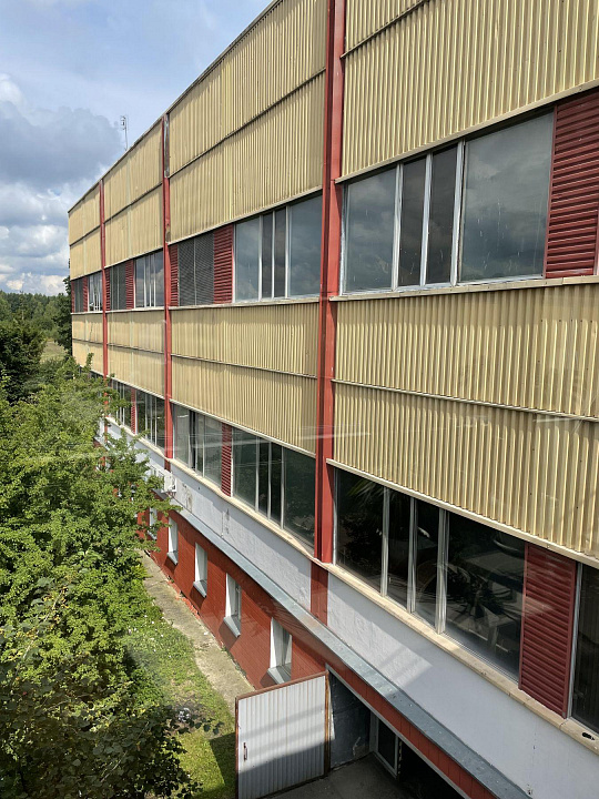 Сдам производственное помещение, 1 592 м² фото
