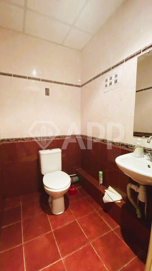 Офис 150–400 м² под медцентр, детский центр в ТЦ Ярус у м. Озерки фото