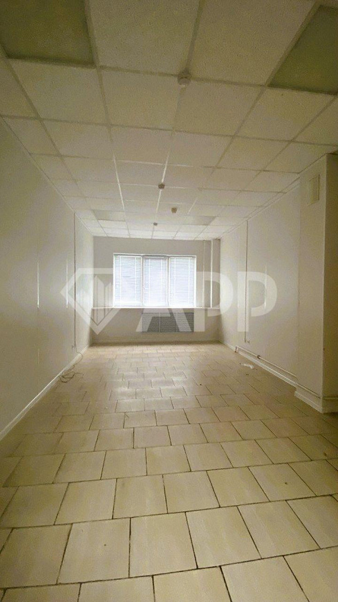 Офис 150–400 м² под медцентр, детский центр в ТЦ Ярус у м. Озерки фото