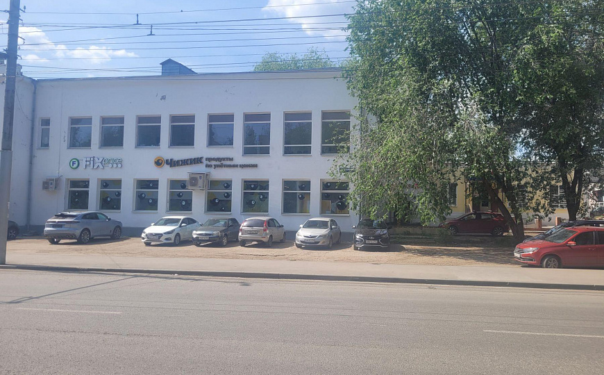 Помещение с арендаторами 192,7 м2 фото