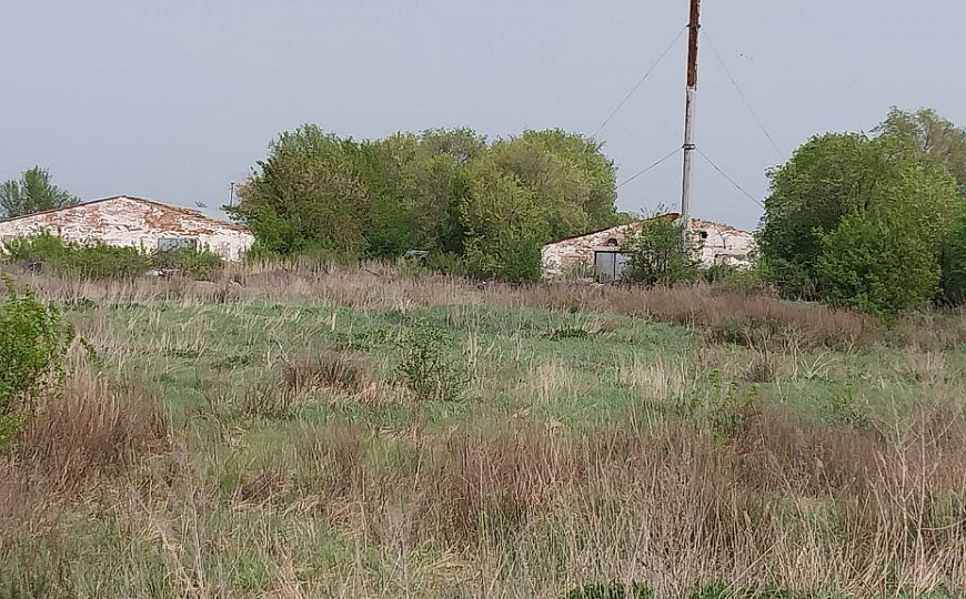 База (производство, склад 3250 кв.м). Земельный участок 4 Га фото
