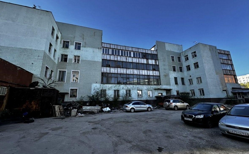 Продажа здания 5164.9 м2 с земельным участком 2328 м2  на 1 линии ул.Антонова-Овсеенко фото