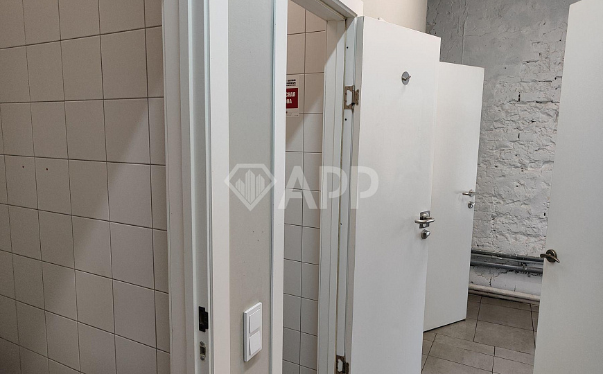 Сдам производственное помещение, 300 м² фото