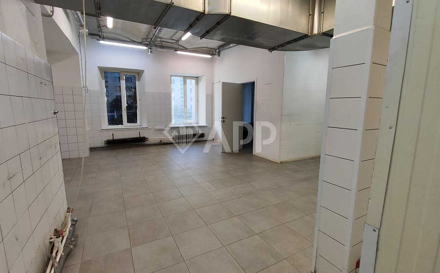 Сдам производственное помещение, 300 м² фото