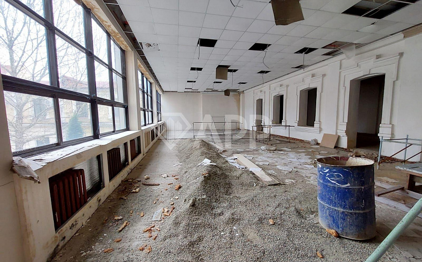 Сдам помещение свободного назначения, 380 м² фото