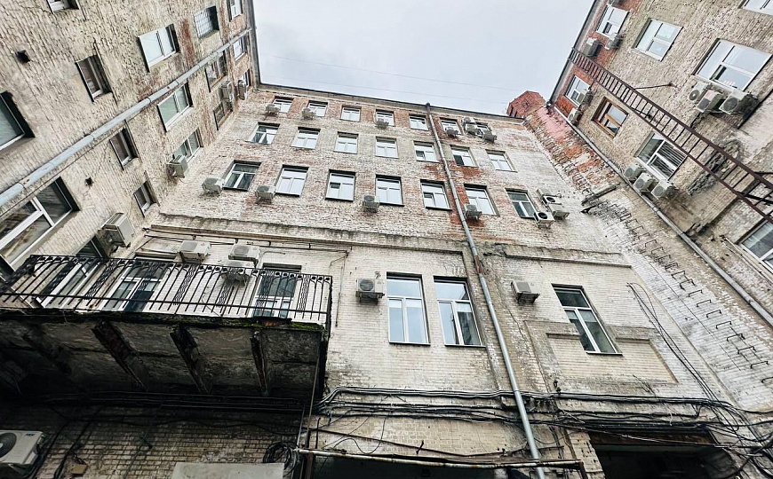Продажа 3150 м2 на 1 линии ул.Молодогвардейской фото