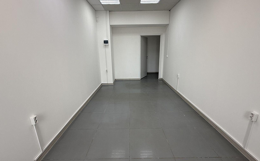 Сдам офисное помещение, 16,7 м² с водой. фото