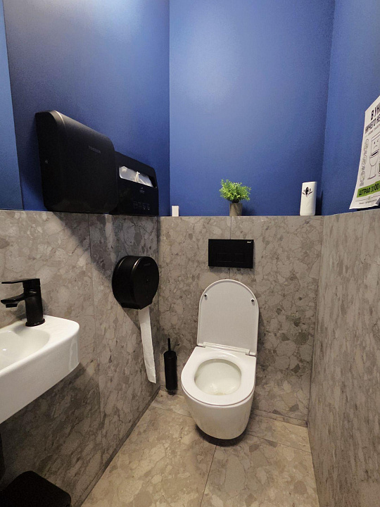 Продажа помещения с арендатором, 471 м² фото