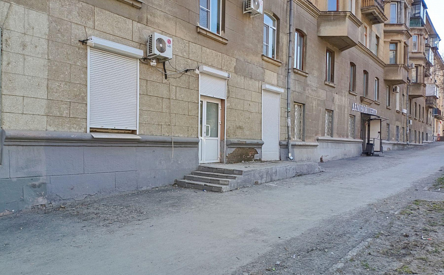 Помещение с хорошей локацией 18м² фото