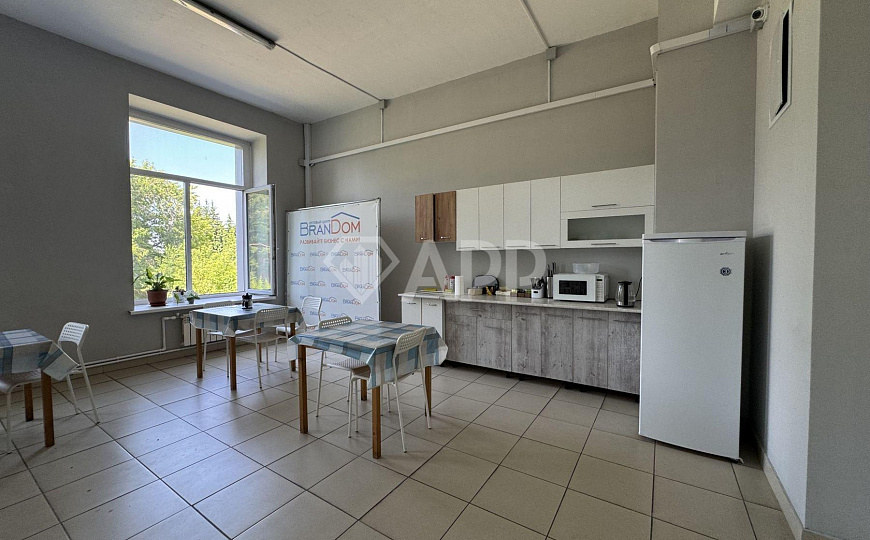 Продам отдельно стоящее здание, 4 197,8 м² фото