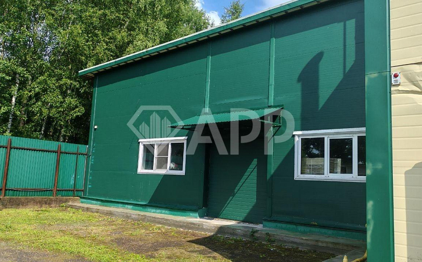 Продается имущественный комплекс, склад, производство на 70 сотках. фото