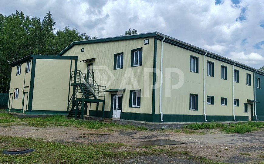 Продается имущественный комплекс, склад, производство на 70 сотках. фото