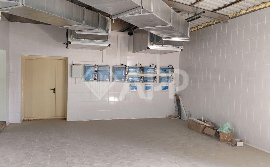 Продается имущественный комплекс, склад, производство на 70 сотках. фото