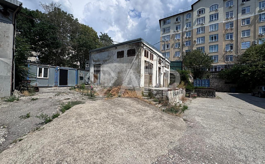 Продаю отдельно-стоящее здание, 1 945 м² фото