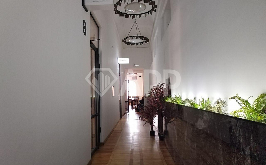 Продам отдельно стоящее здание, 1 570 м² фото