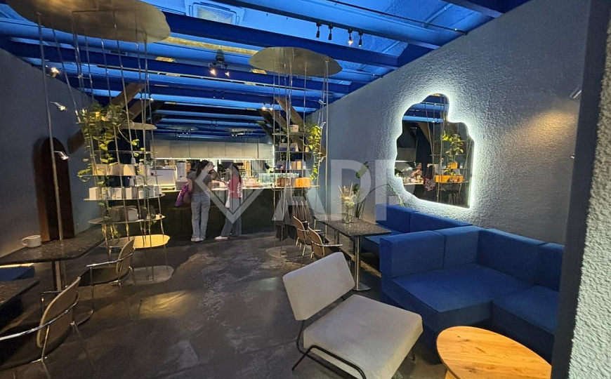 Продам отдельно стоящее здание, 1 570 м² фото