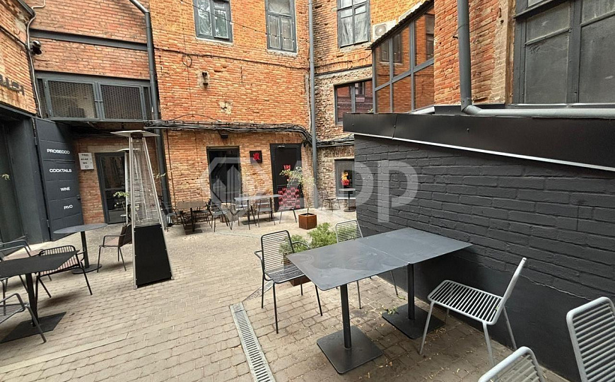 Продам отдельно стоящее здание, 1 570 м² фото