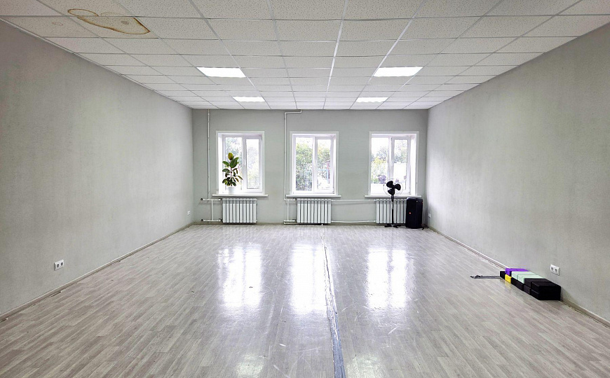 Сдам производственное помещение, 75 м² фото