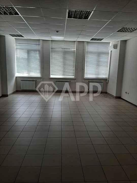 Продам отдельно стоящее здание, 2 790 м² фото
