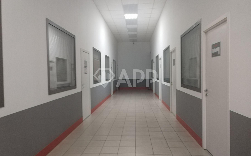 Продам отдельно стоящее здание, 2 790 м² фото
