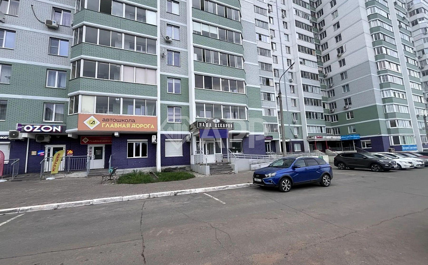 Продается помещение под общепит на Берша, вытяжка по проекту, 1 линия фото
