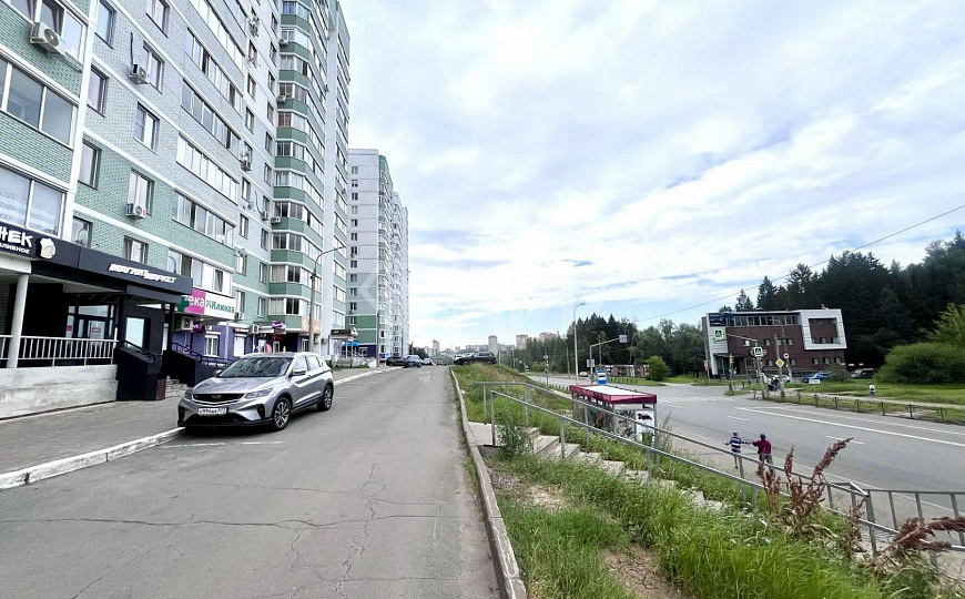 Продается помещение под общепит на Берша, вытяжка по проекту, 1 линия фото