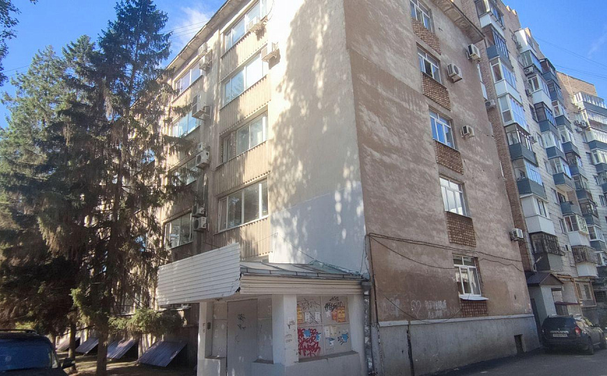 Офисный центр в центре города фото