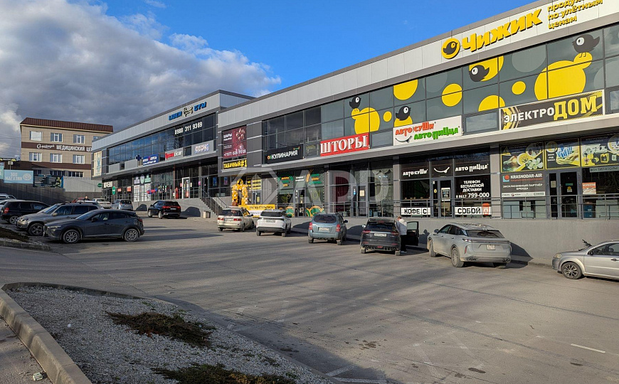 Сдам торговое помещение, 130 м² фото