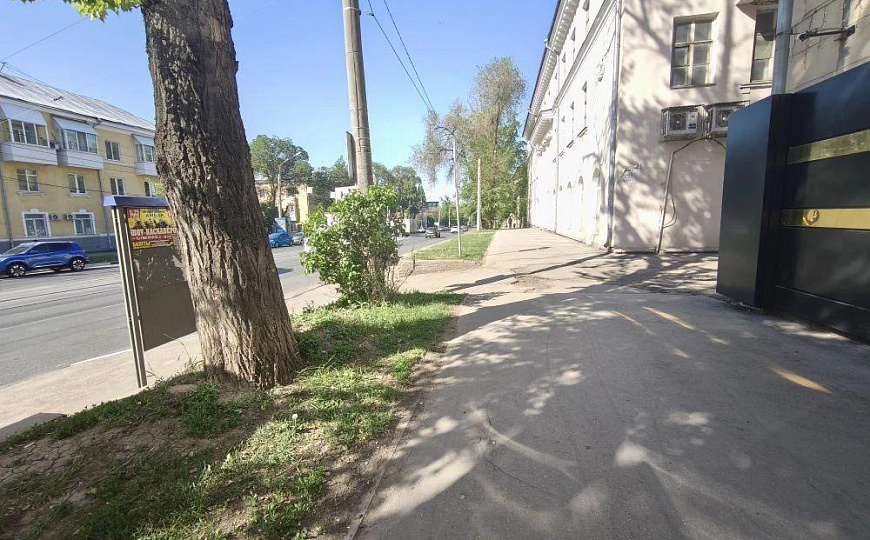 Помещение с антресолью и вторым светом 110 м² в центре Самары фото