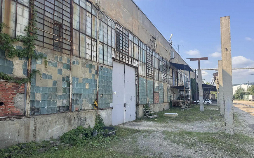  Производственное помещение с кран - балкой, 600 м². фото