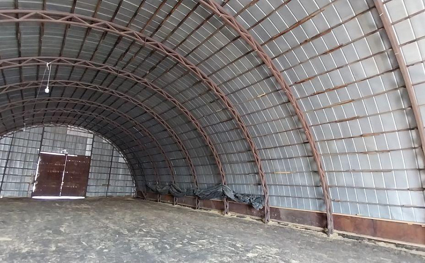Металлический ангар под производство, склад. 450 кв.м фото