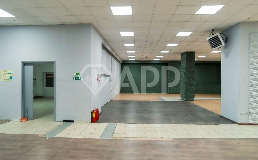 Тёплый склад/производство в Казани: площади от 200 до 550 м² с дебаркадером! фото