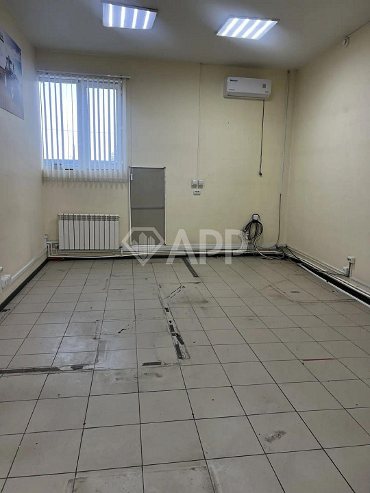 Сдам помещение свободного назначения, 310 м². До 560 м² фото