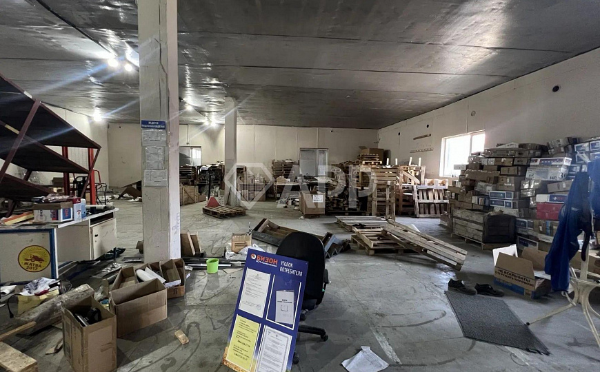 Сдам помещение свободного назначения, 310 м². До 560 м² фото