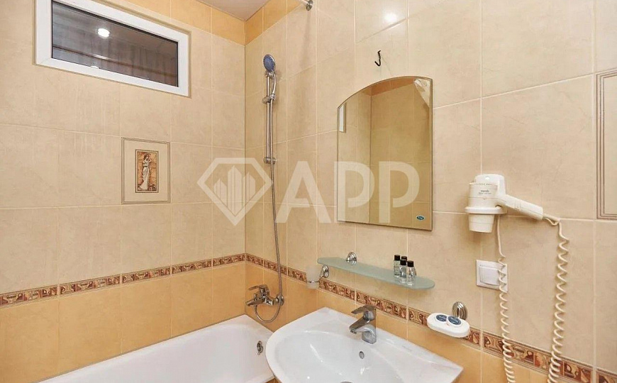 Продам гостиница, 3 245 м² фото