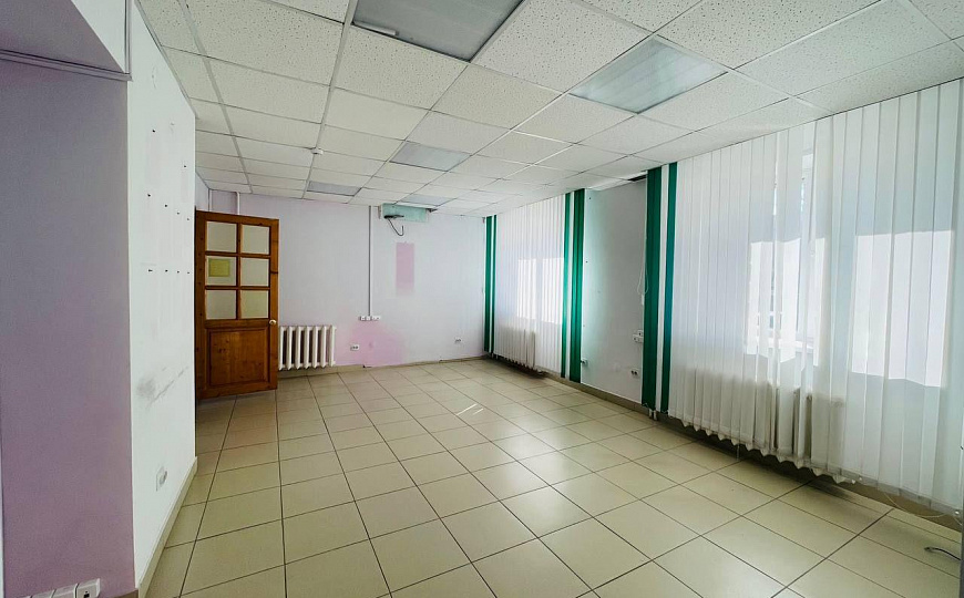 Сдам помещение на 1 линии 121,5м² фото