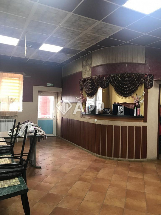 Продается отдельно стоящее двухэтажное здание 1 200 м² фото