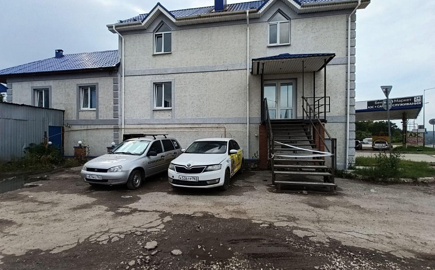 Продаю первая линия, 218.5 м2 фото