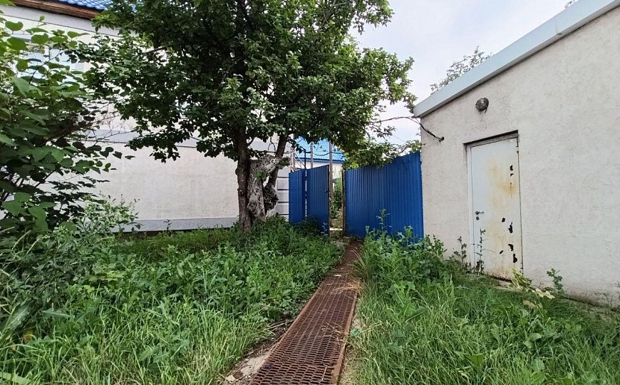 Продаю первая линия, 218.5 м2 фото