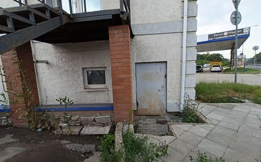 Продаю первая линия, 218.5 м2 фото