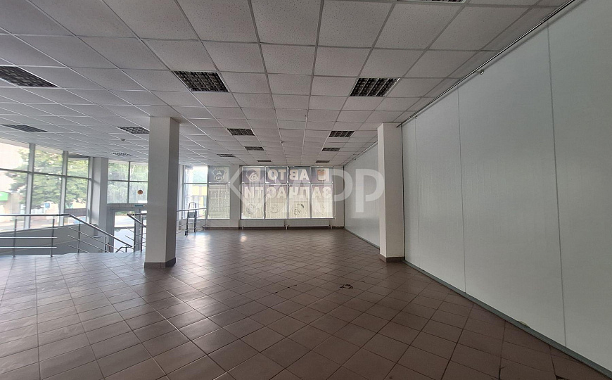 Сдам отдельно стоящее здание площадью от 182 м² до 339 м² фото