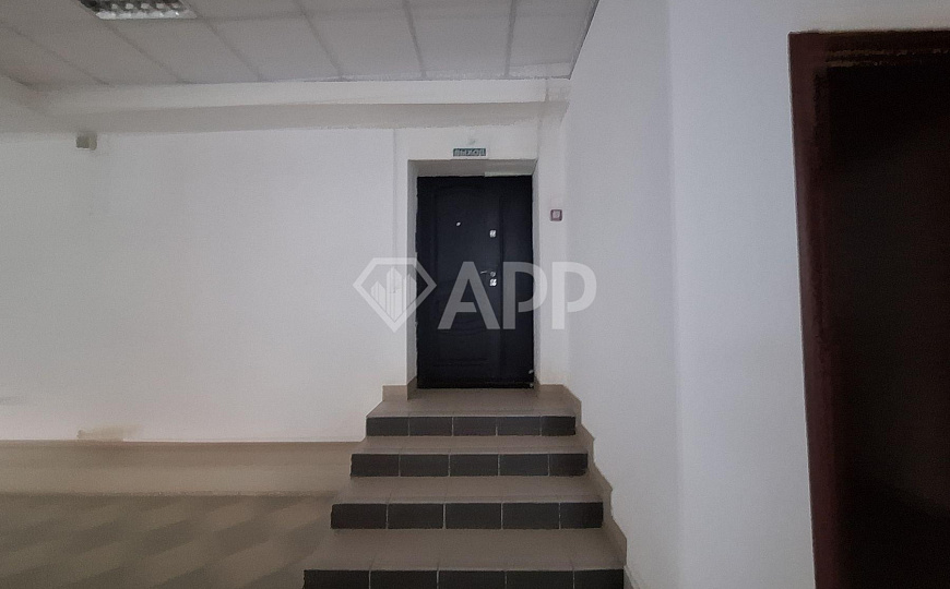 Сдам отдельно стоящее здание площадью от 182 м² до 339 м² фото