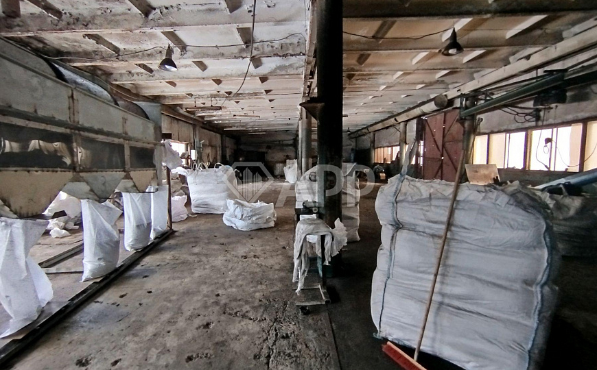 Продам производственную базу, 3 541,9 м² на 1,4га фото