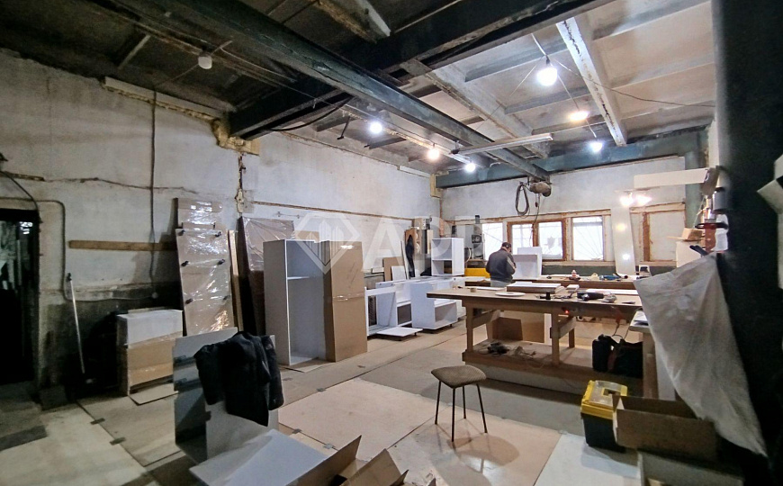 Продам производственную базу, 3 541,9 м² на 1,4га фото