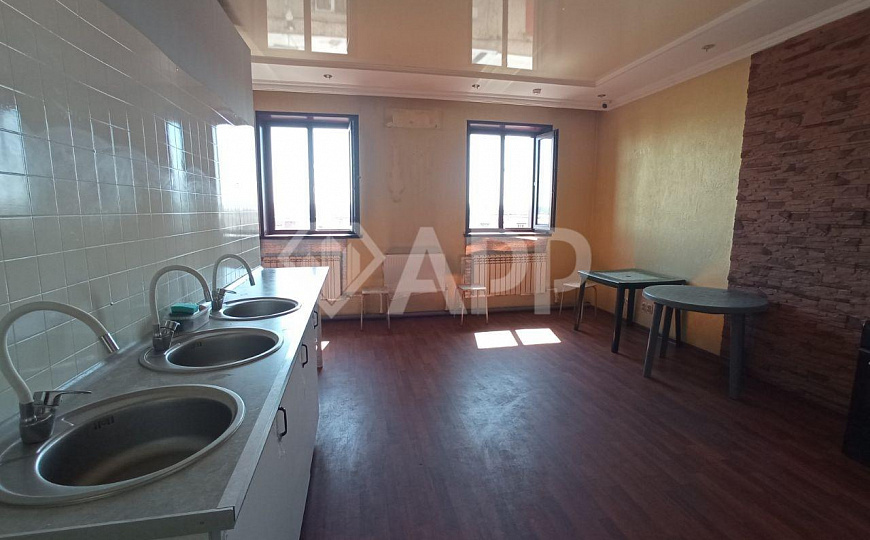 Продаётся офис/хостел,  746,3 м² фото